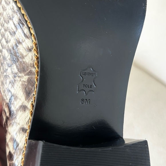 TORY BURCH Freya Mid-Heel Snake Skin Loafer SIZE 8 - Picture 9 of 12